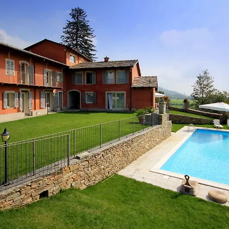 Cascina Del *