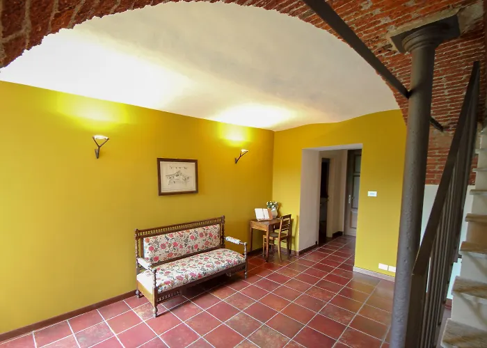 Cascina Del *